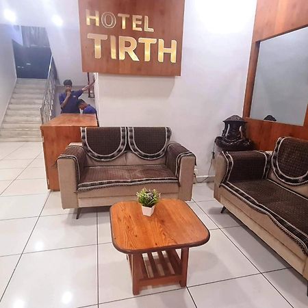 Hotel Tirth Ankleshwar Екстер'єр фото